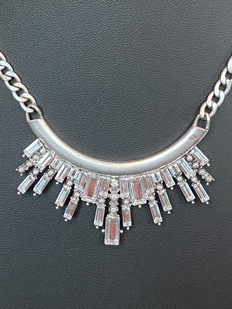 Silvertone Necklace 18"-21"Demilune Attached Pendant Lobster Clasp