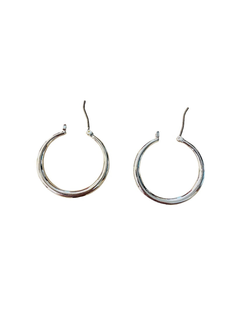 Silvertone Pierced Hoop Earrings Latchback 1.25 Inch Diameter