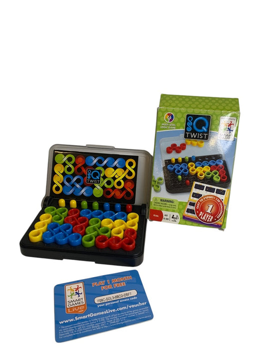 IQ Twist Smart Games Multi-Level Logic Game Ages 6-99