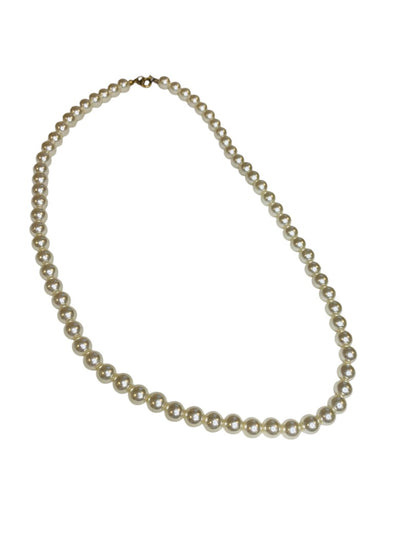 Vintage 21 Inch Faux Pearl Necklace Off White Spring Clasp