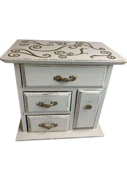 Shabby Chic White Goldtone Distressed Tabletop Jewelry Box 8"l x 7.5"h