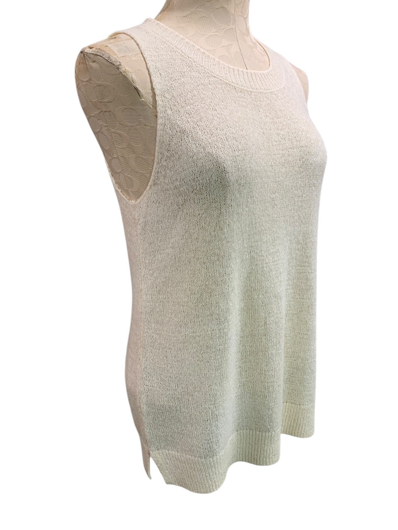 Medium Old Navy Ivory Lightweight Sleeveless Sweater