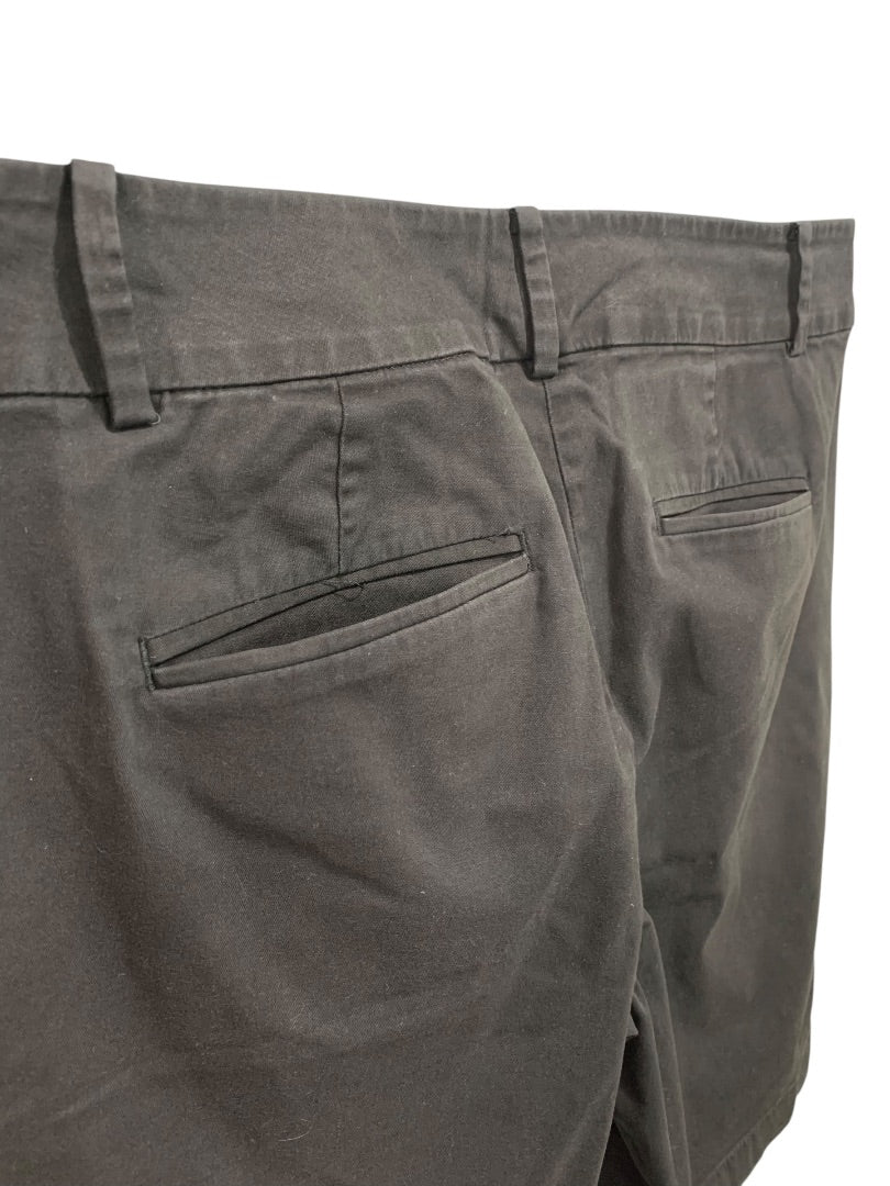 Size 8 Ann Taylor Womens Boardwalk Shorts Black Chino Style