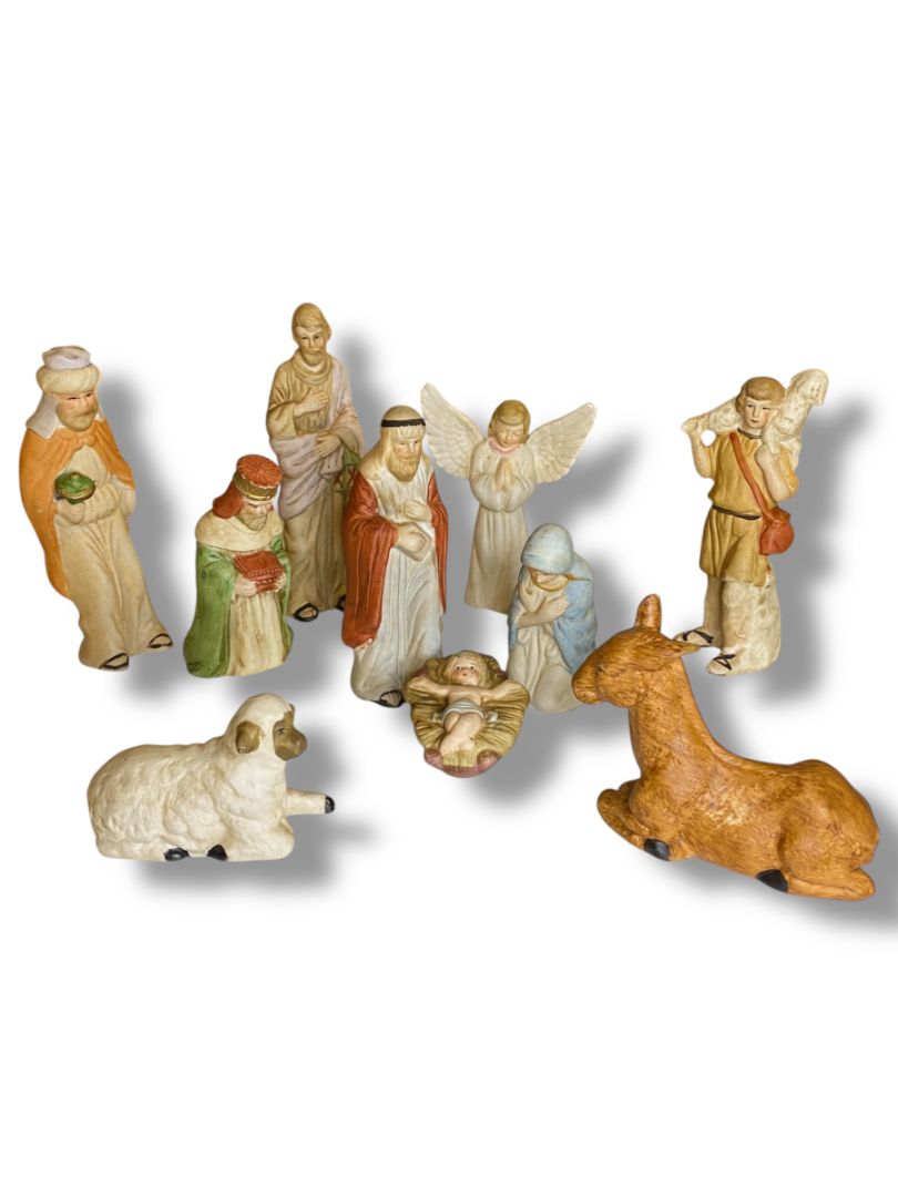 Vintage 10 Piece Ceramic Nativity Set Wise Men Sheep Jesus
