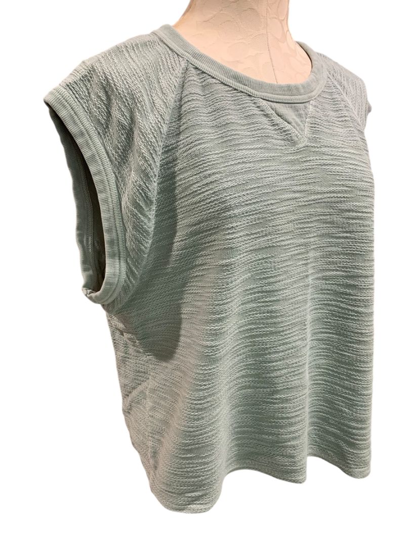 Size XXL Universal Thread Sage Green Knit Crop Tank Top Shirt