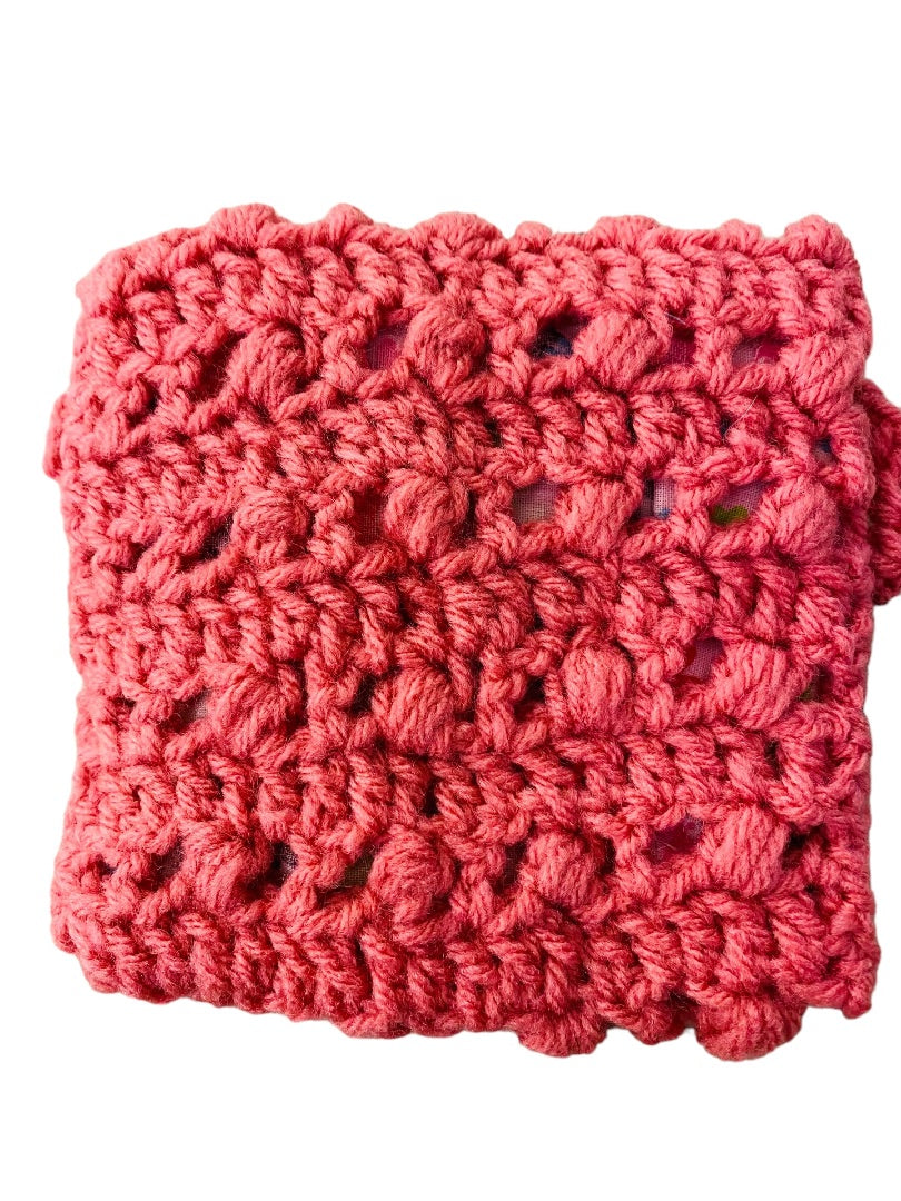 Handmade Crochet Pouch Pink Lined Floral Accessory Silvertone Button Closure 5.5"h x 5"w