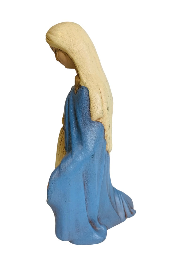 Handpainted Ceramic 1980s Nativity Figurine Mary Kneeling Christmas 7"h
