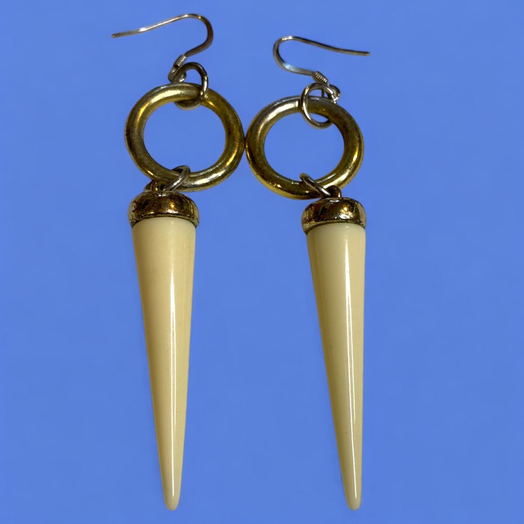 Goldtone Cream Earrings 3.25 Inch Drop Dangle Pierced Hook