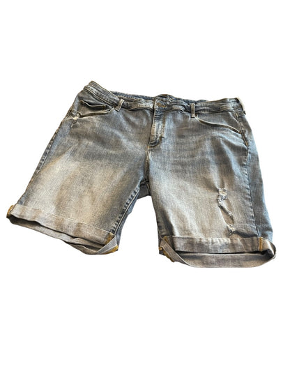 Size 24W Universal Thread Distressed Denim Shorts Plus Size Cuffed Womens Jean