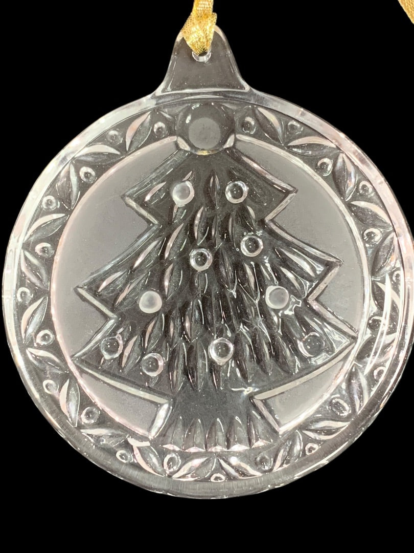 Mikasa Crystal Ornament Christmas Tree 3.25" QQ190/525 with Box