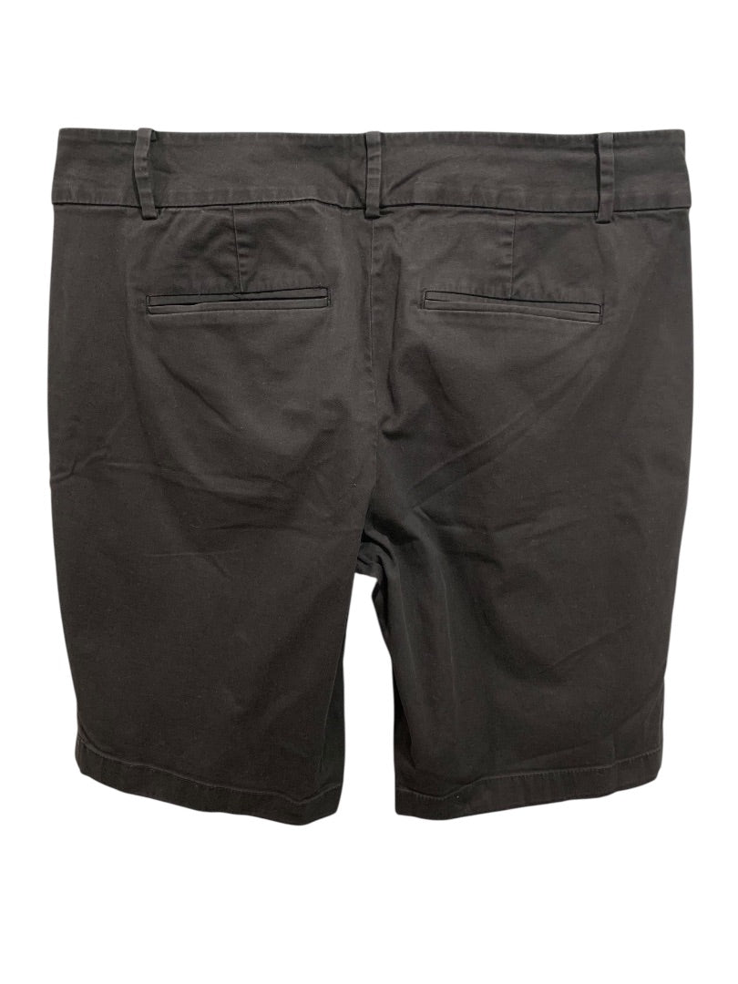 Size 8 Ann Taylor Womens Boardwalk Shorts Black Chino Style
