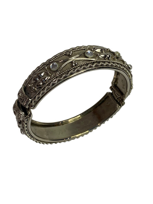 Hinged Bangle Bracelet Silvertone Mesh Rhinestone .5" Thick