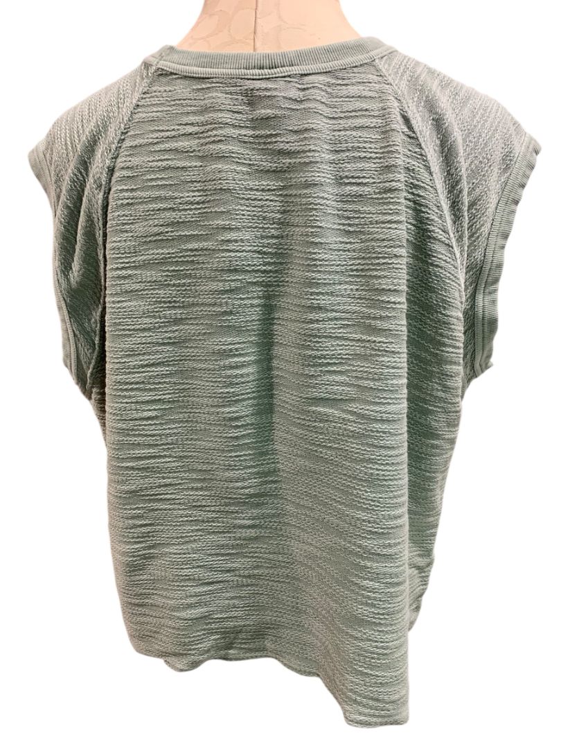 Size XXL Universal Thread Sage Green Knit Crop Tank Top Shirt