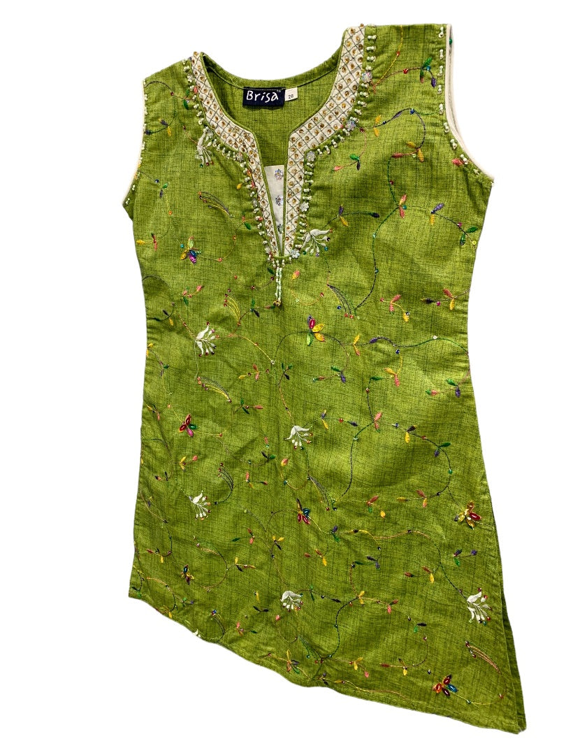 Small Brisa Women's Sleeveless Green Embroidered Blouse Pullover