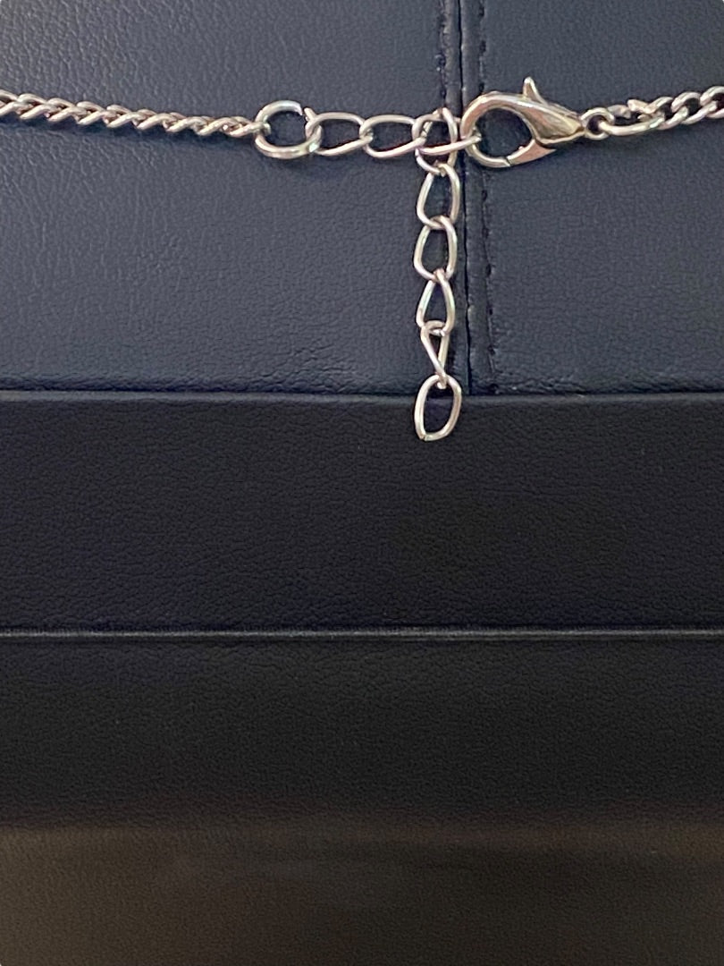 Silvertone 22" Necklace Coral Acrylic Beaded Attached Pendant Necklace