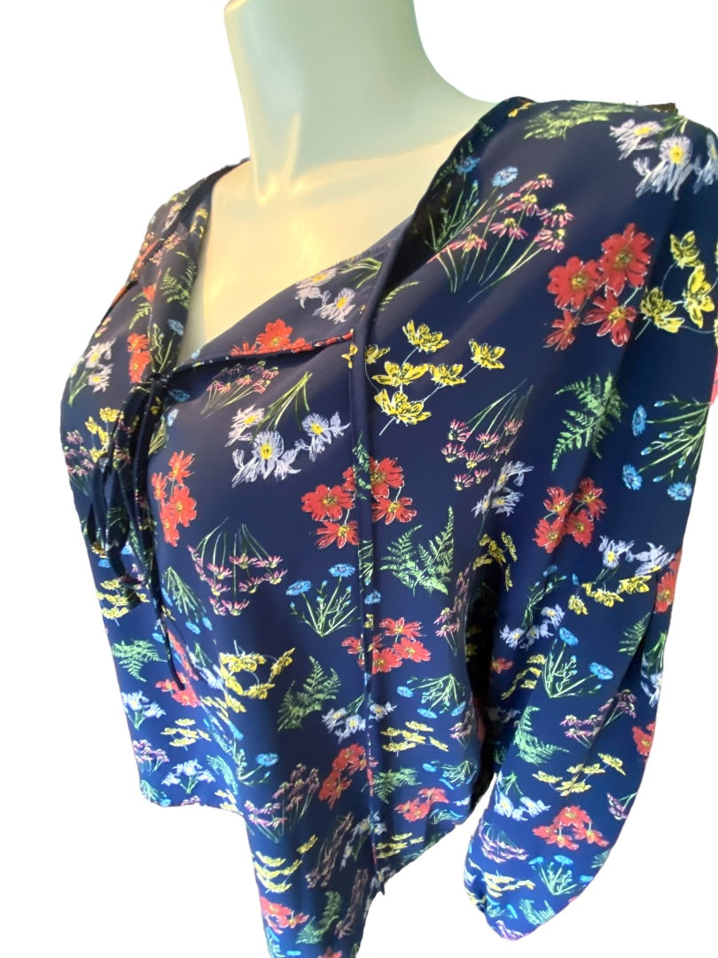 20W Eloquii Elements Navy Floral Tie Neck Blouse Tunic