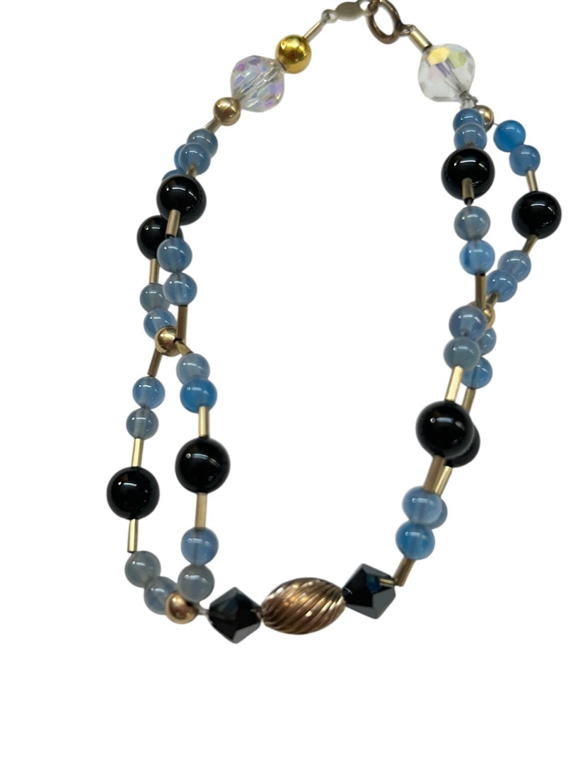Blue Black Goldtone Shaped Beaded Bracelet 7.5 Inch Spring Clasp