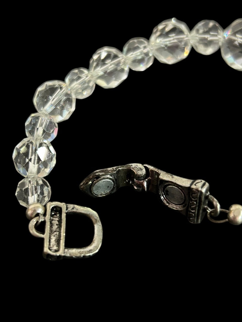 Faceted Clear Crystal Bracelet Silvertone Foldover Magnetic Clasp 9 Inch