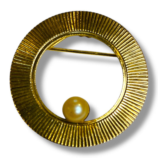 Goldtone Vintage Brooch Open Cirle Textured 1.25 Inch Diameter