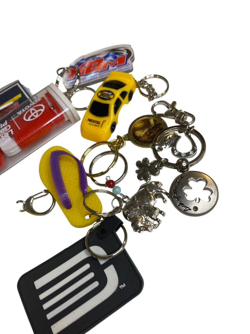 Set of 13 Key Rings Keychains Assorted Novelty Flip Flop Car Toyota