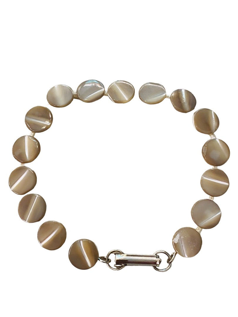 Vintage Button Bracelet Taupe Acrylic Foldover Clasp 7"