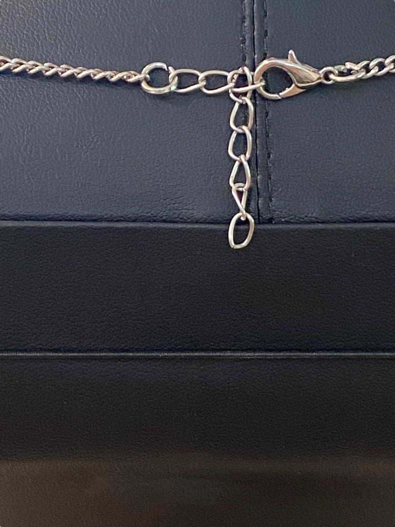 Silvertone 22" Necklace Coral Acrylic Beaded Attached Pendant Necklace