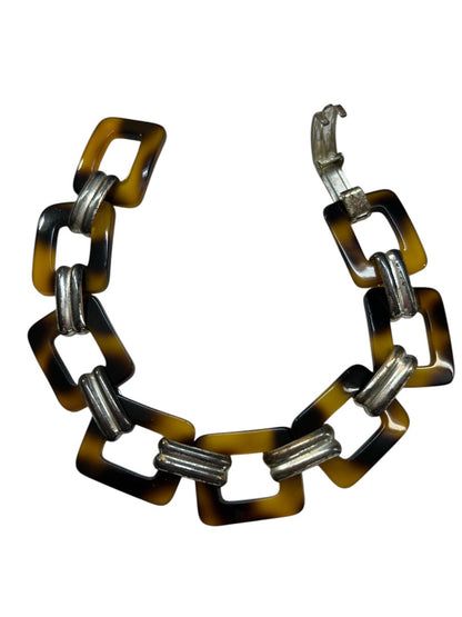 Vintage Acrylic Silvertone Link 7.75 Inch Bracelet Foldover Clasp