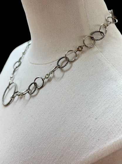 Silvertone Open Circle Necklace Twisted Design 17-19 Inch