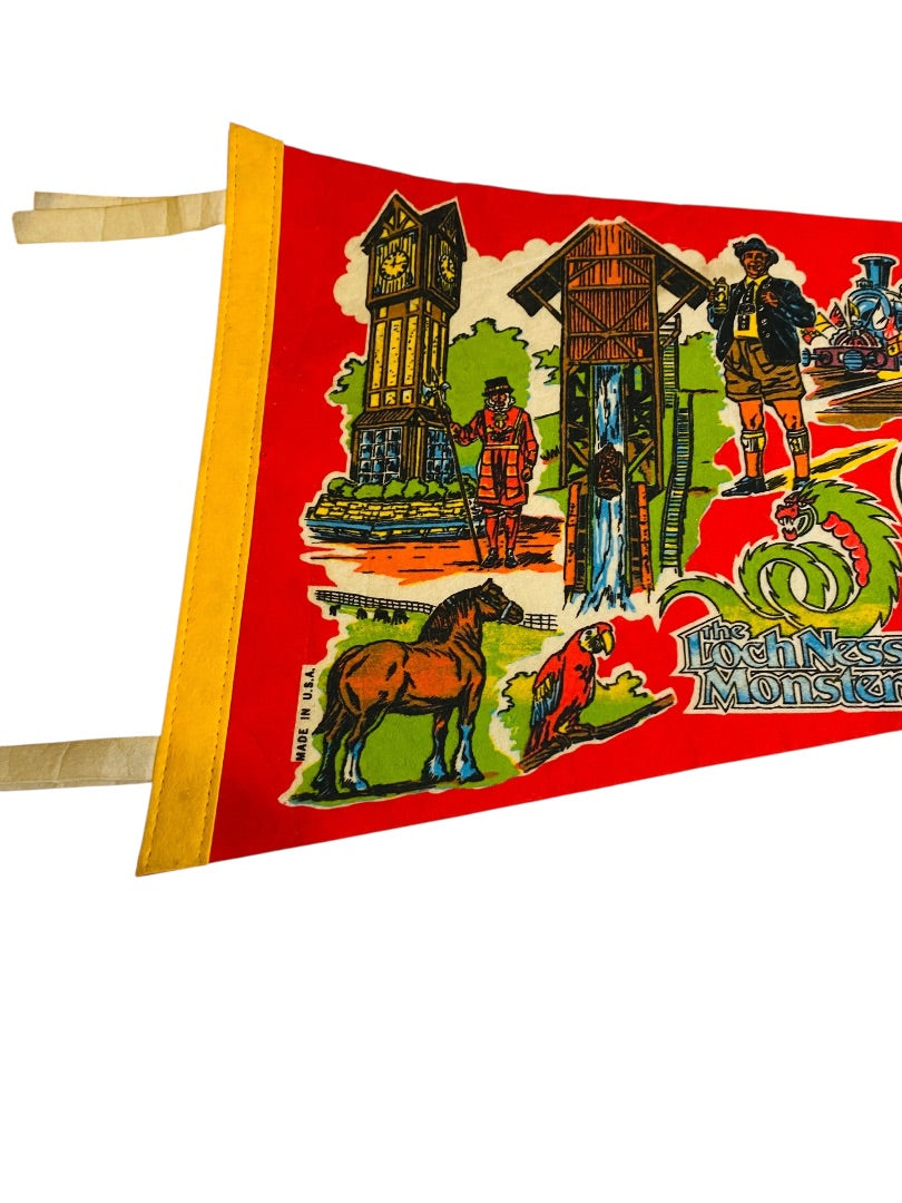 1980s 29 Inch Busch Gardens The Old Country Pennant Souvenir Felt Flag