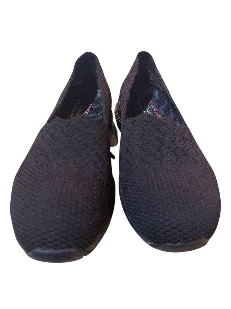 6 Skechers Classic Fit Air-Cooled Memory Foam Slip on Womens Shoes