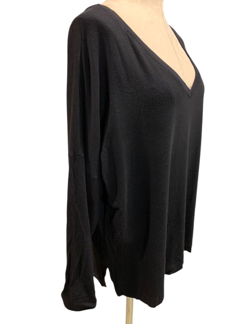 Size XL Soma Womens Black V-Neck Soft Tshirt Long Sleeve