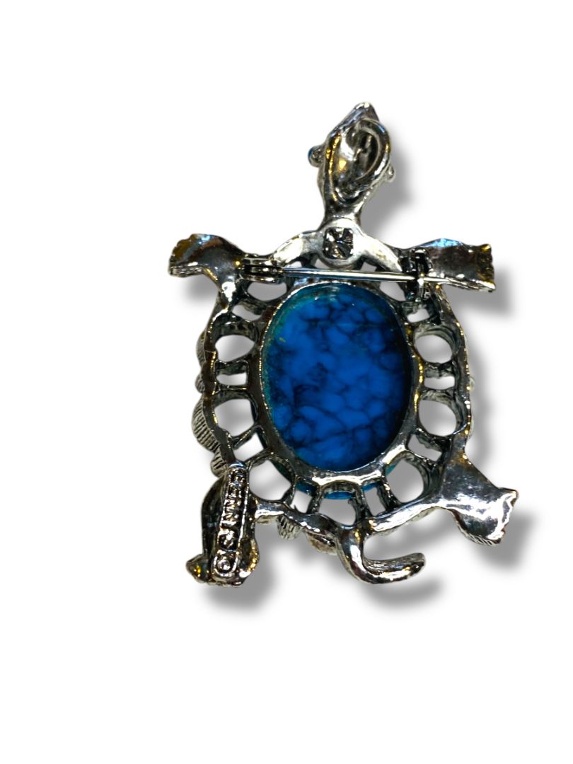 Vintage Signed Gerrys Brooch Pin Turtle Silvertone Turquoise Pendant 2.1"