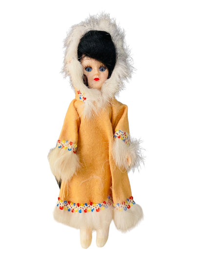 1960s ARCO Miss Alaska Eskimo  Dolls of the World Set Sleep Awake Eyes 8"