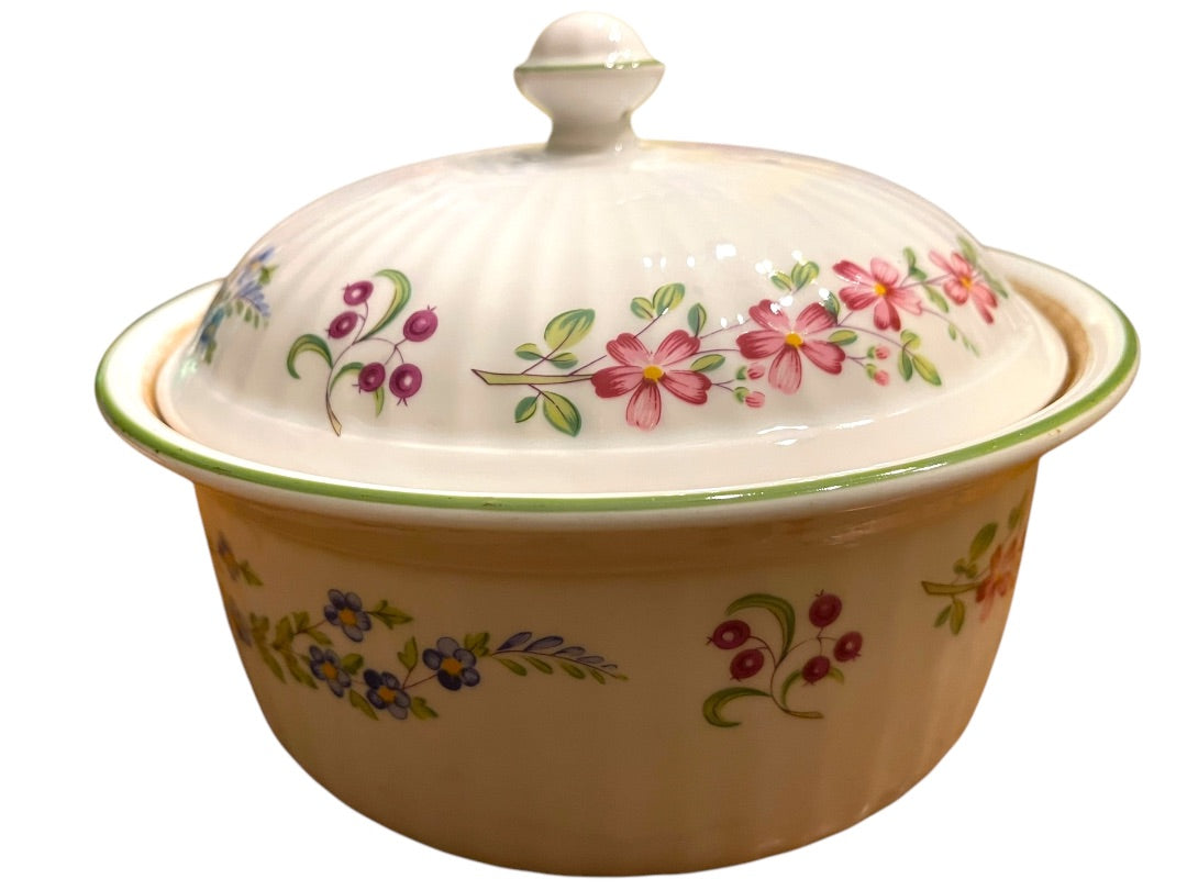 Royal Worcester Fine Oven China Fleuri 1983 Lidded Casserole 1 Quart