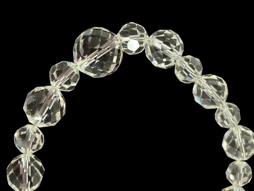 Faceted Clear Crystal Bracelet Silvertone Foldover Magnetic Clasp 9 Inch