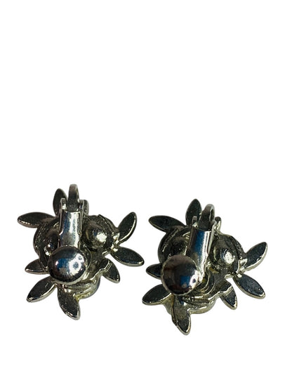 Silvertone Non-Pierced Screwback Earrings Faux Pearl Cluster 1 Inch