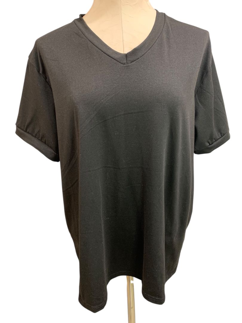 Size 1XL Womens Black Short Sleeve V-Neck Tshirt