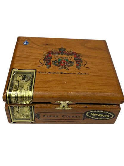 Arturo Fuente Wooden Cigar Box Hinged Clasp Stickers