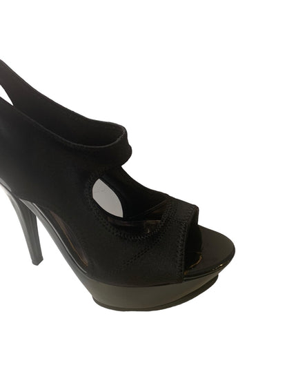 Size 9 Steve Madden Black Fabric Patent Platform Heels "Reina"