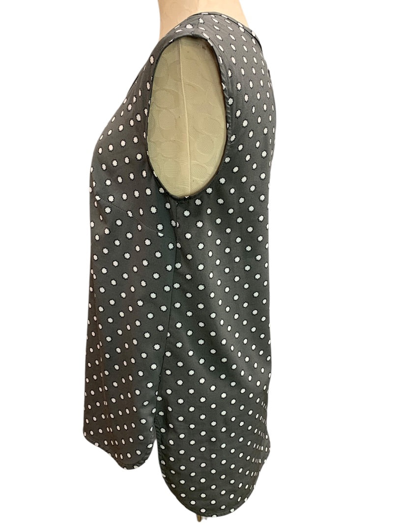 Medium Merona Gray Dot Star Patterned Sleeveless Shirt Blouse