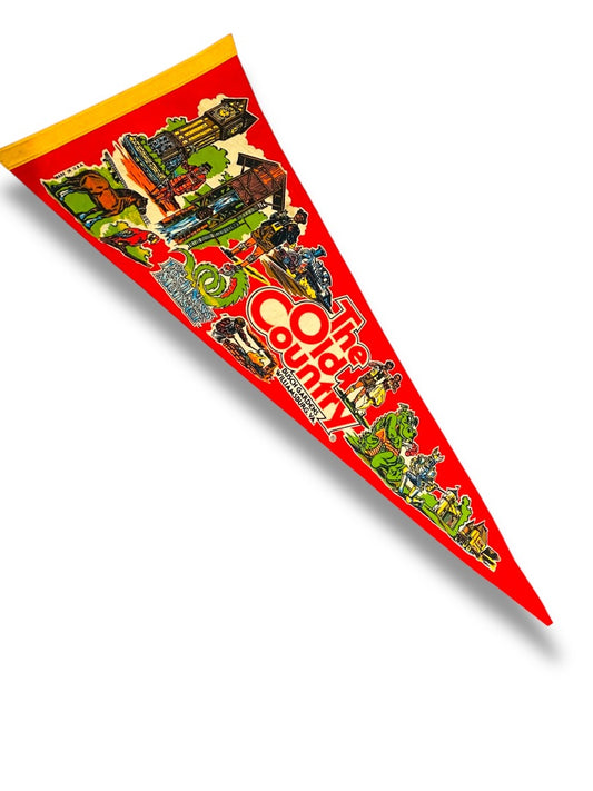 1980s 29 Inch Busch Gardens The Old Country Pennant Souvenir Felt Flag