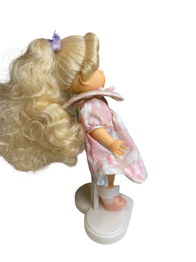 1984 Ginny by Vogue Dolls Friends Collection 71455 8" with Stand