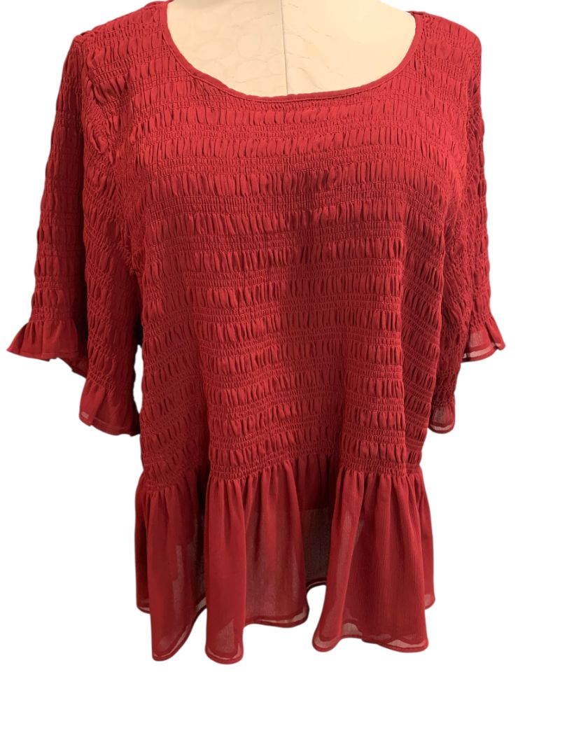 Size 4X Torrid Womens Burgundy Smocked Short Sleeve Pullover Blouse