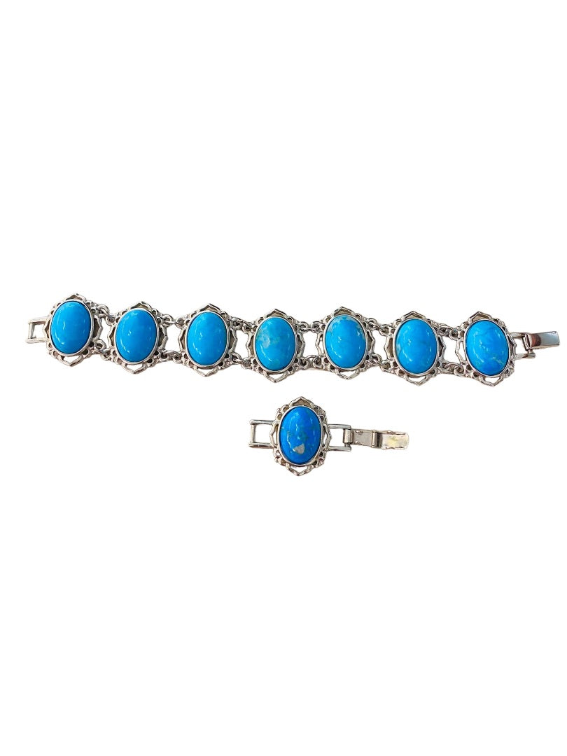 JBK Signed Faux Turquoise Link Bracelet Jacqueline Kennedy 1980s 7-8.2" Adjustable