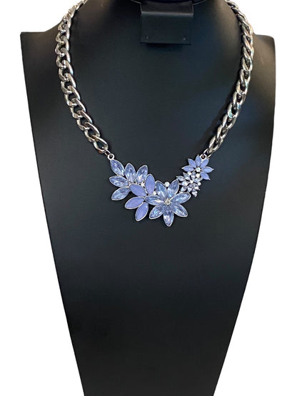 Silvertone Lavender Floral Statement 16.5"-19" Lays Flate Necklace