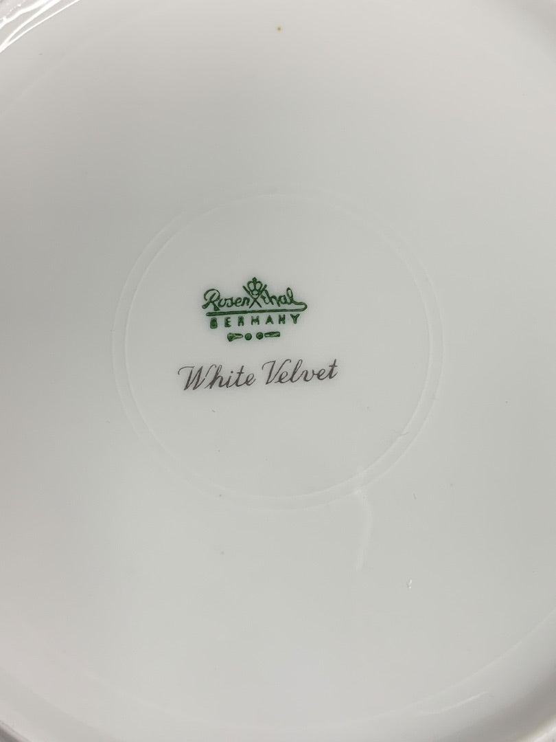 Rosenthal Germany White Velvet 7.75 Inch Salad Plate Gold Trim