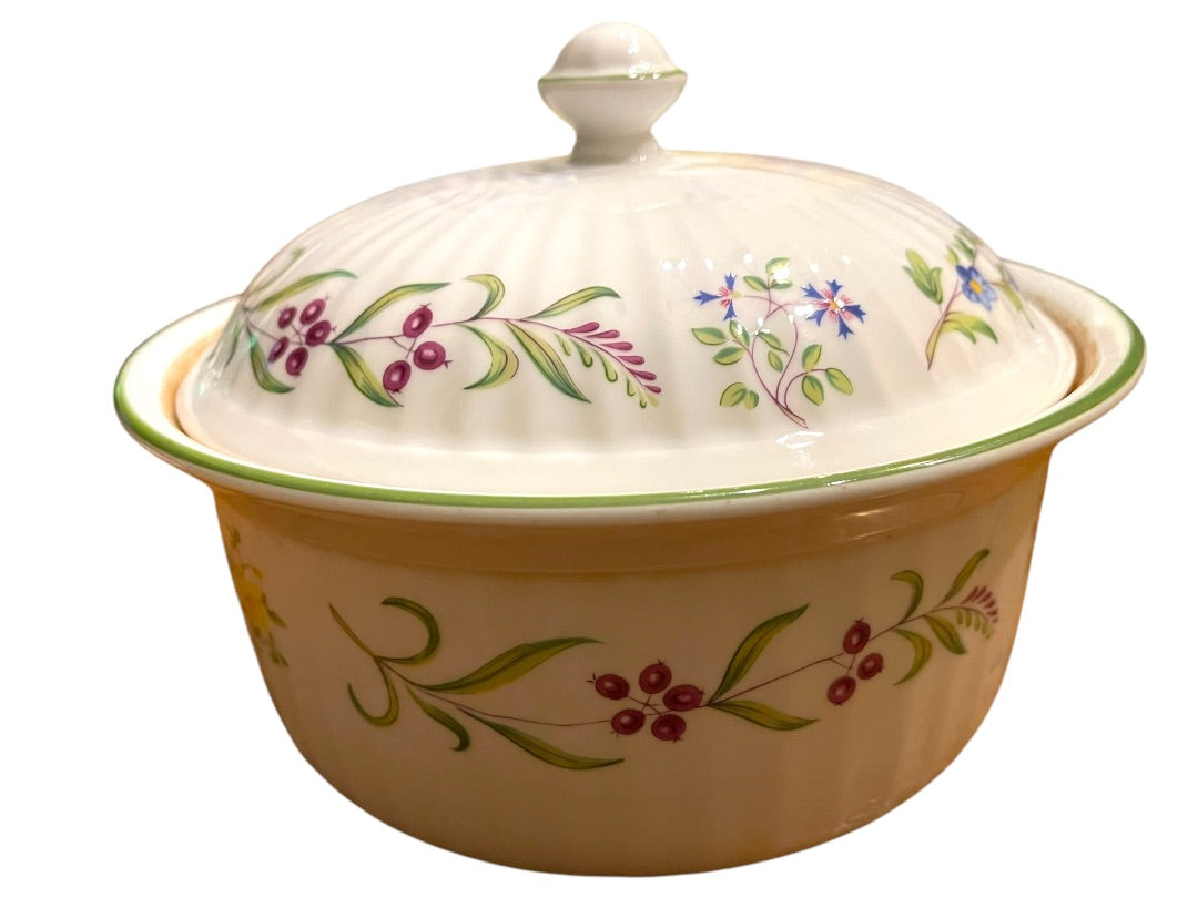 Royal Worcester Fine Oven China Fleuri 1983 Lidded Casserole 1 Quart