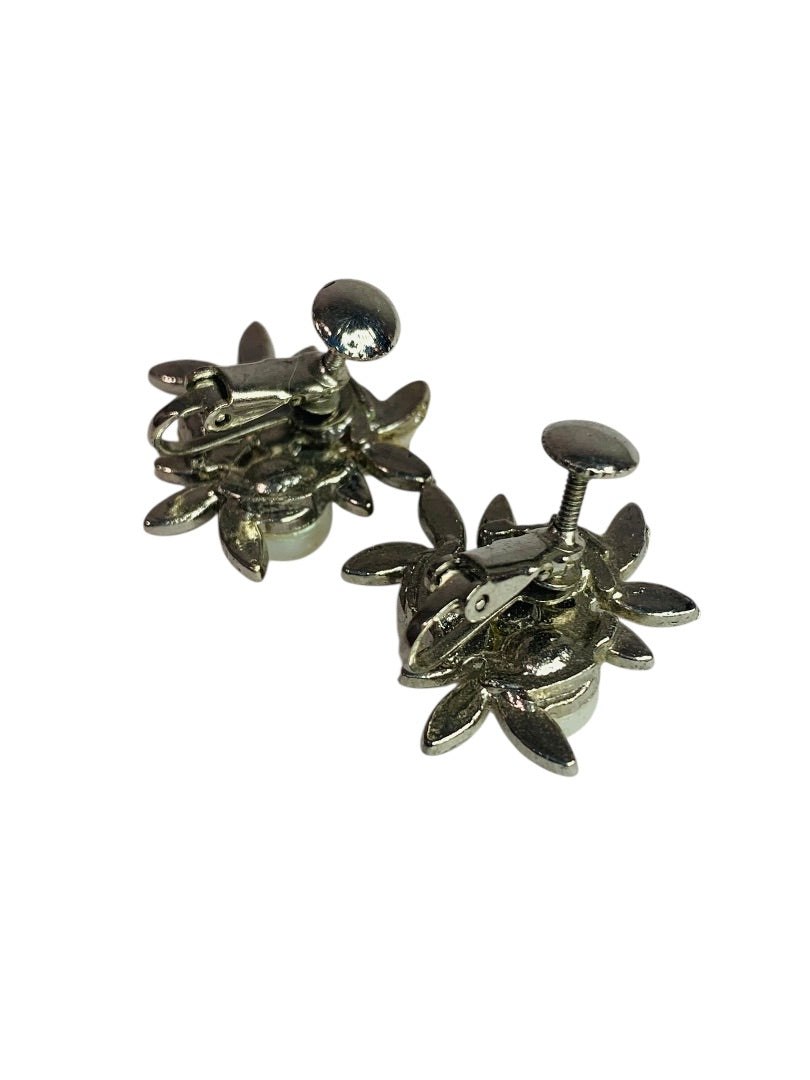 Silvertone Non-Pierced Screwback Earrings Faux Pearl Cluster 1 Inch