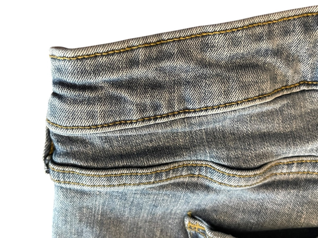 Size 24W Universal Thread Distressed Denim Shorts Plus Size Cuffed Womens Jean