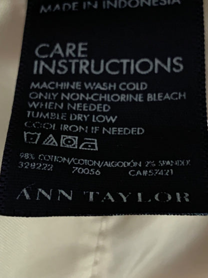 Size 8 Ann Taylor Womens Boardwalk Shorts Tan Chino Style